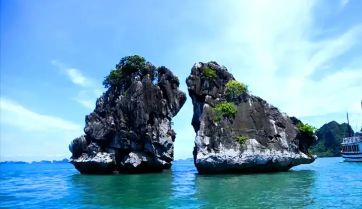 Hòn Gà Chọi